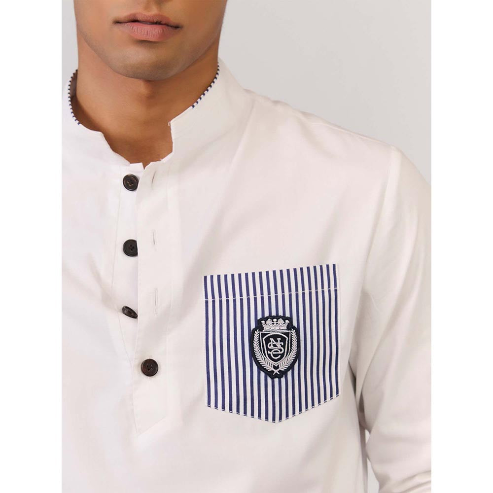 S&N by Shantnu Nikhil White Bamboo Front Pocket Cotton Kurta