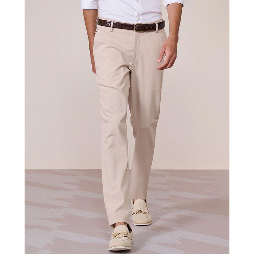 S&N by Shantnu Nikhil Ecru Straight-Leg Beige Trouser