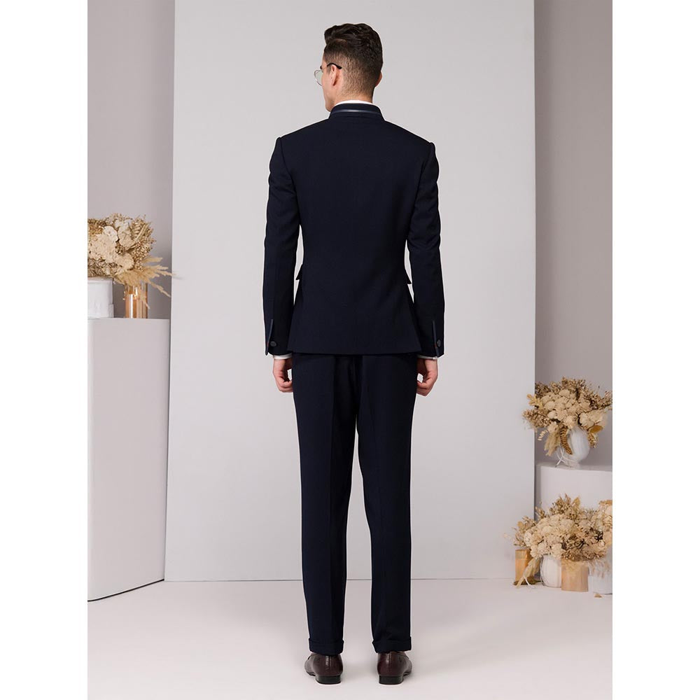 S&N by Shantnu Nikhil Men Navy Blue Bandhgala