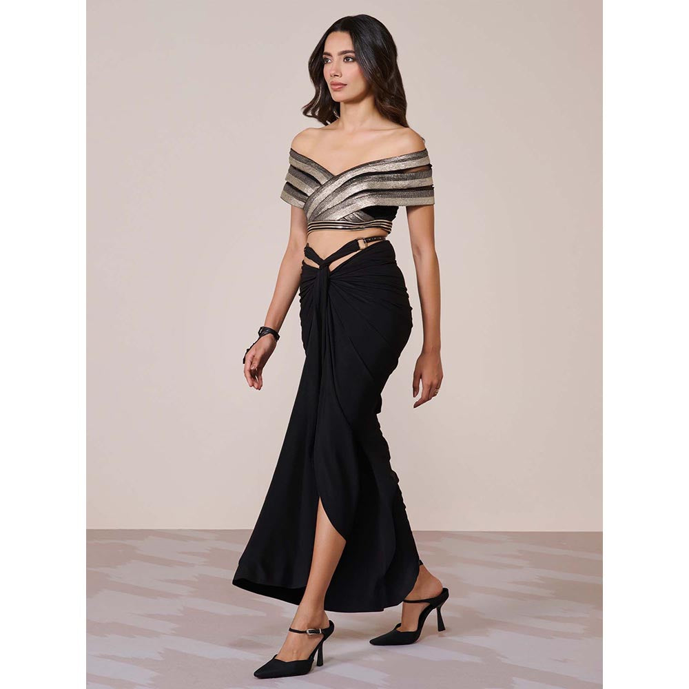 S&N by Shantnu Nikhil Black Off-Shoulder Crop Top