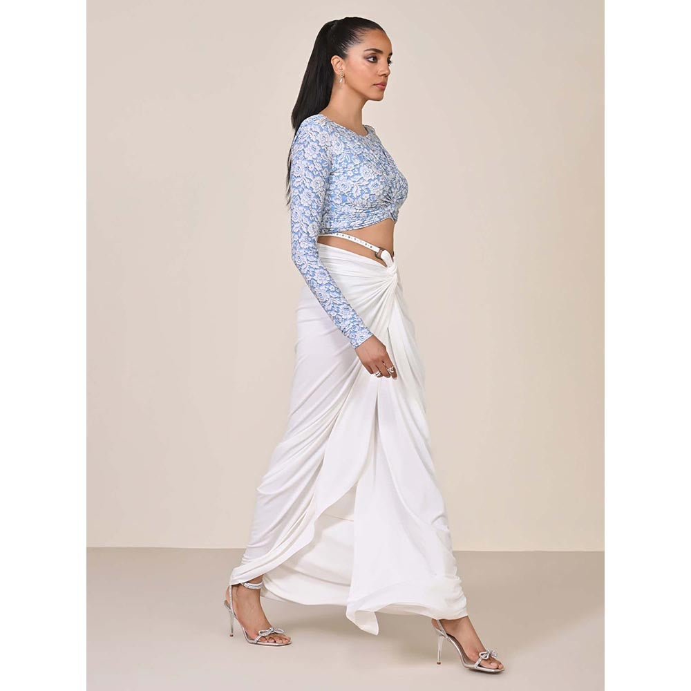 S&N by Shantnu Nikhil Blue Printed Boat Neck Top