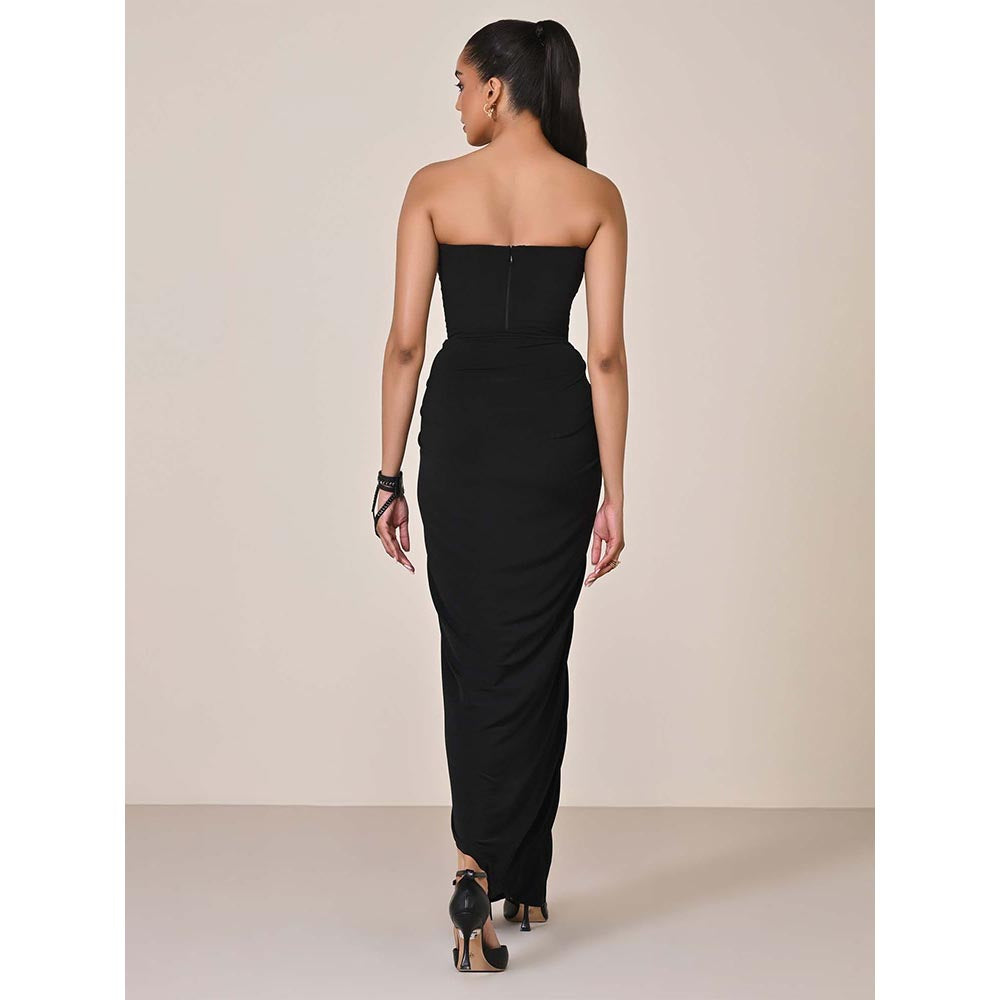 S&N by Shantnu Nikhil Women Black Jersey Solid Gown