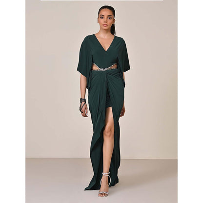 S&N by Shantnu Nikhil Women Green Jersey Solid Gown