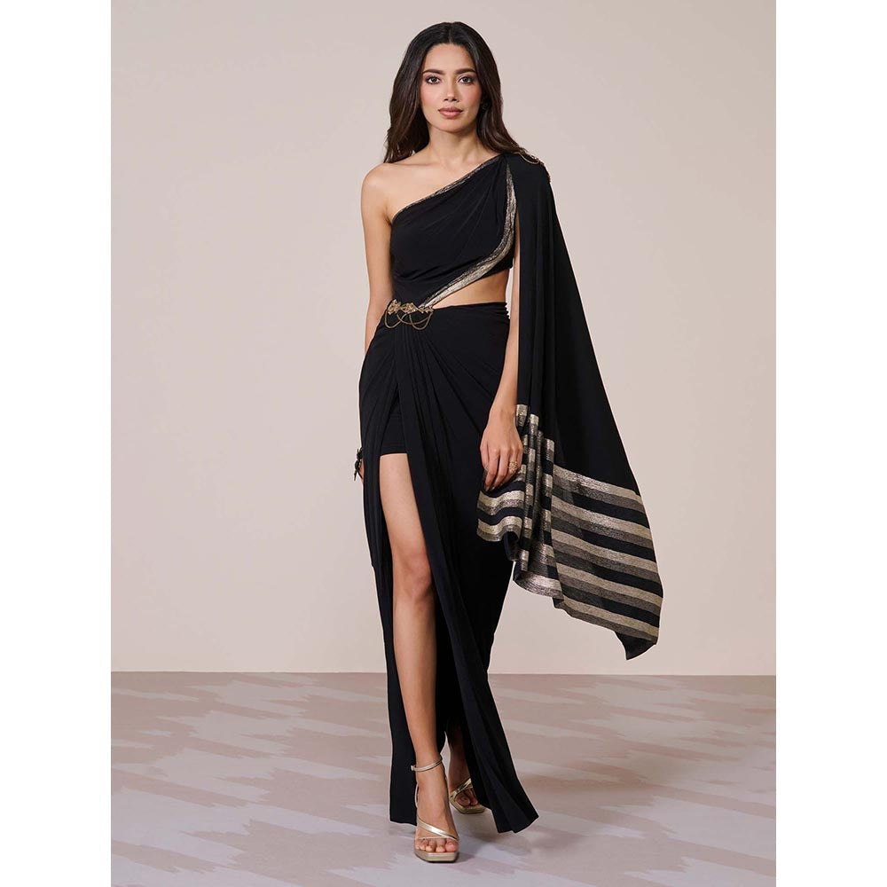 S&N by Shantnu Nikhil Women Black Jersey Solid Gown