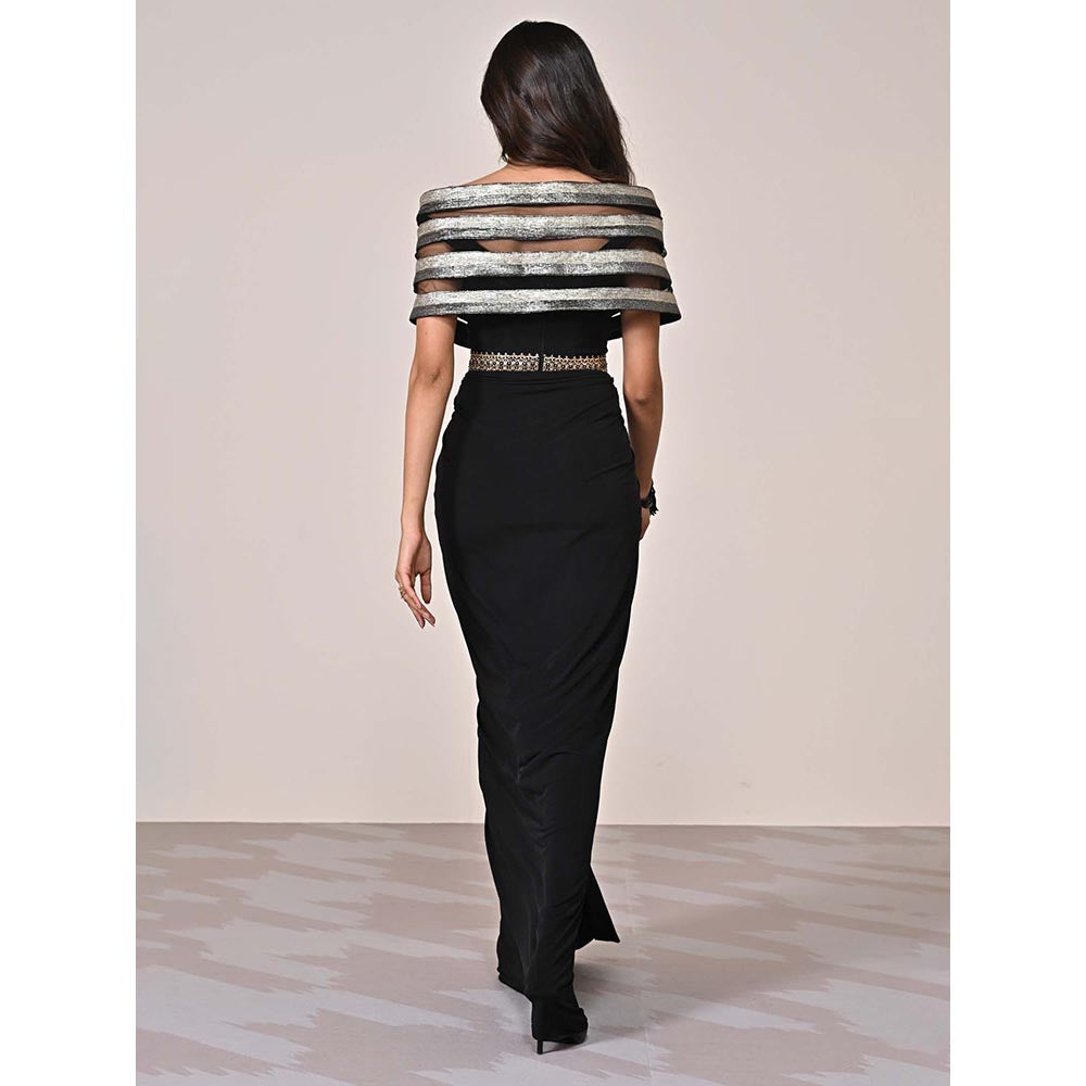 S&N by Shantnu Nikhil Women Black Jersey Solid Gown