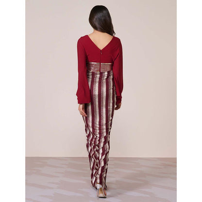 S&N by Shantnu Nikhil Women Red Jersey Solid Gown