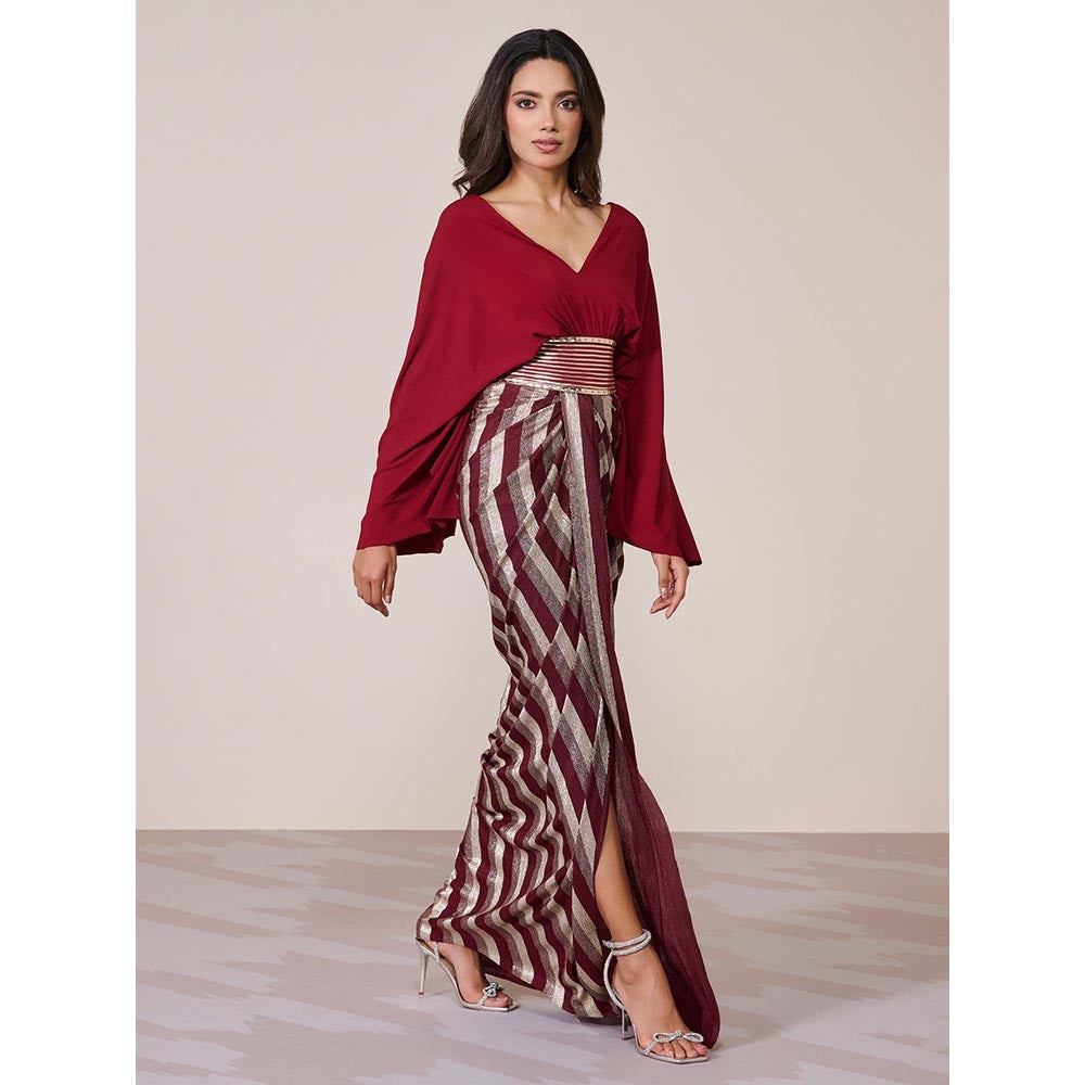 S&N by Shantnu Nikhil Women Red Jersey Solid Gown