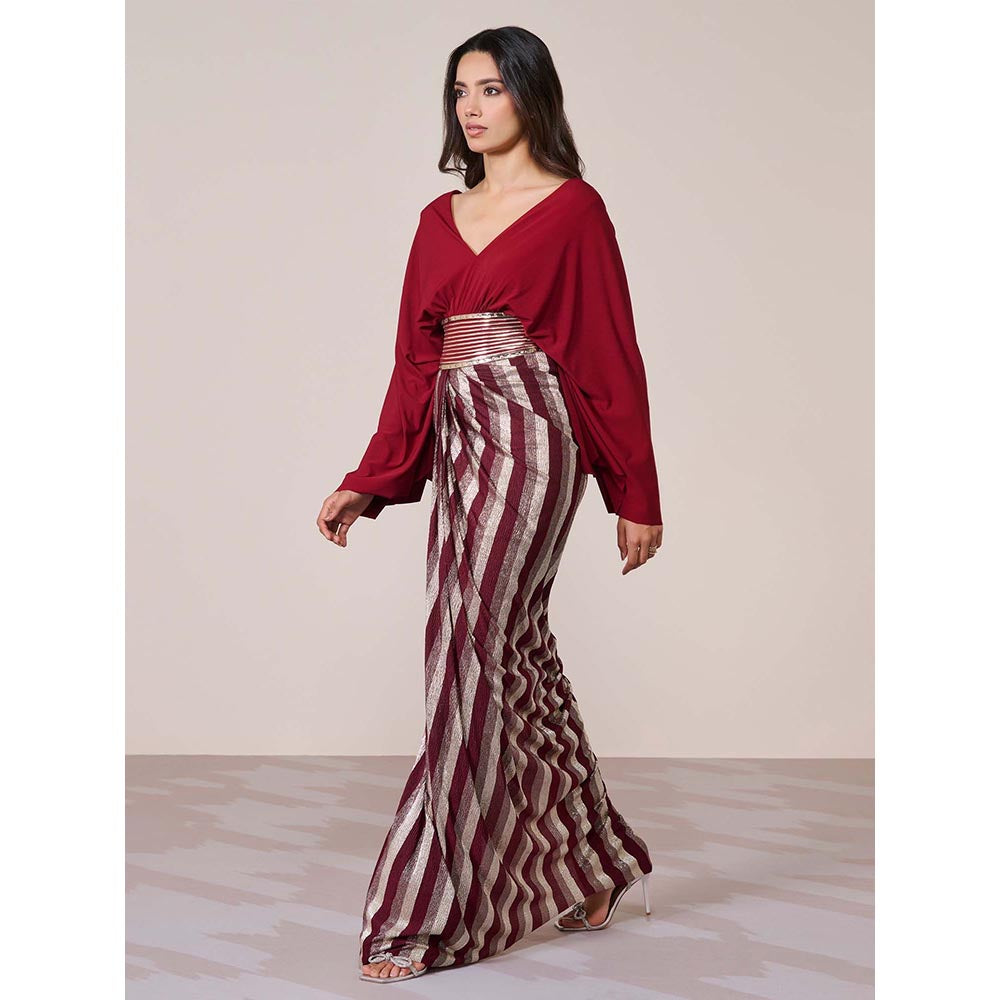 S&N by Shantnu Nikhil Women Red Jersey Solid Gown