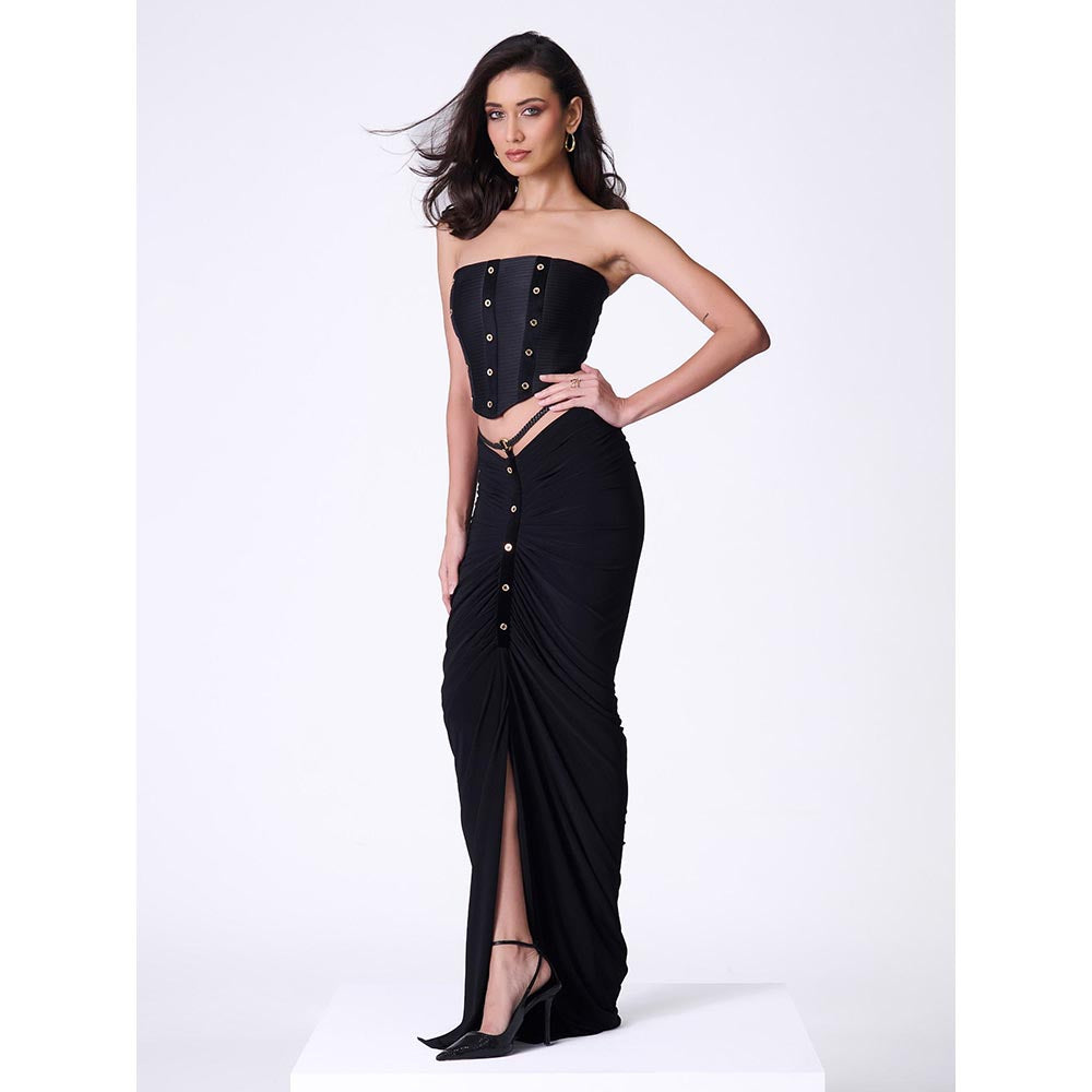 S&N by Shantnu Nikhil Black Gathered Skirt with Belt
