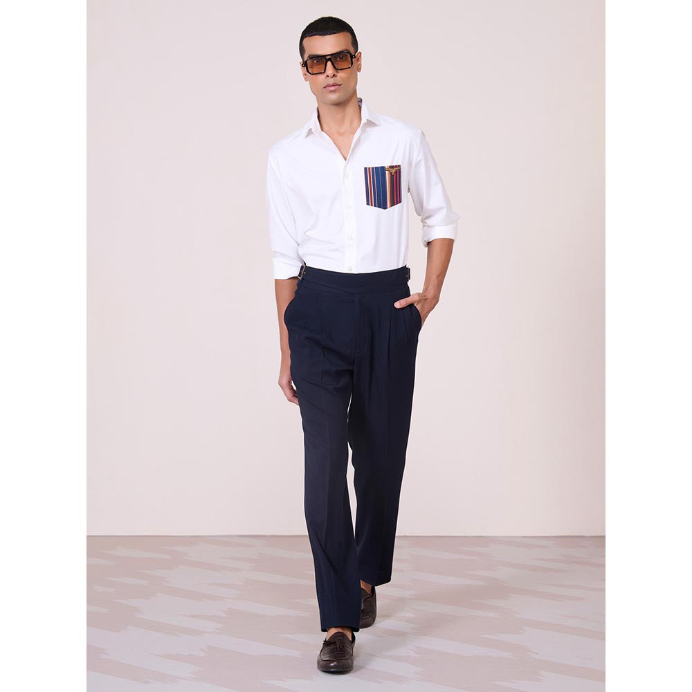 S&N by Shantnu Nikhil Men's Off White Rayon Blend Stripes Slim Fit Shirt