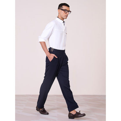 S&N by Shantnu Nikhil Mens Off White Rayon Blend Plain Slim Fit Shirt