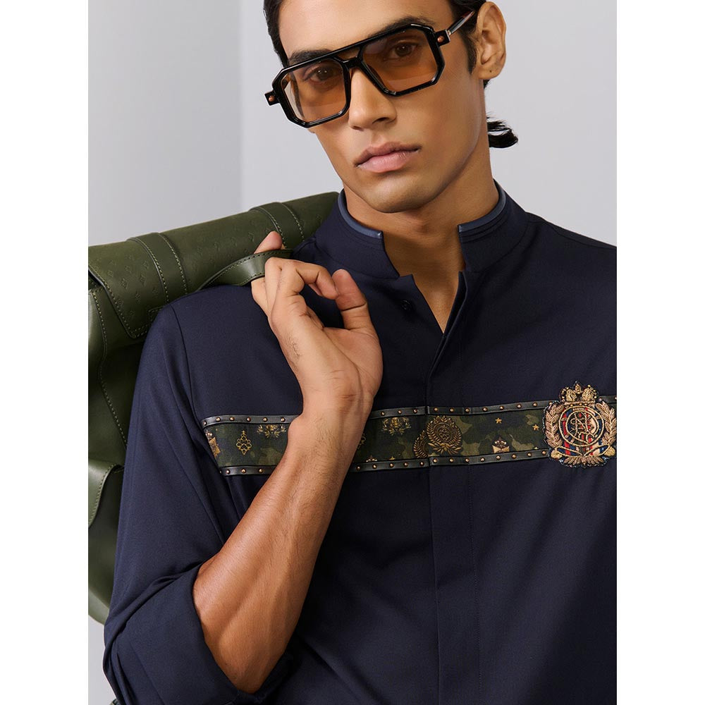 S&N by Shantnu Nikhil Men's Navy Blue Rayon Blend Floral Slim Fit Shirt