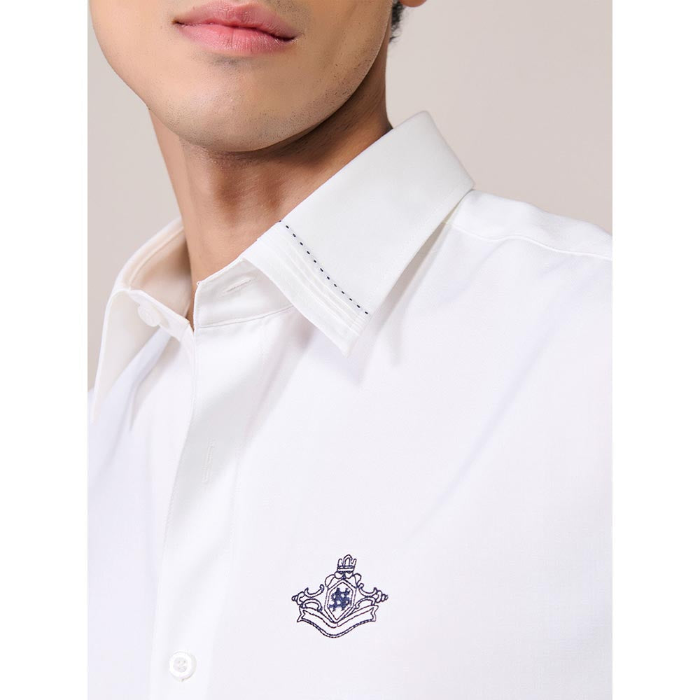 S&N by Shantnu Nikhil Mens' White Rayon Blend Plain Slim Fit Shirt