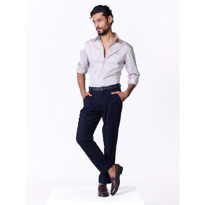 S&N by Shantnu Nikhil Mens Grey Rayon Blend Plain Slim Fit Shirt