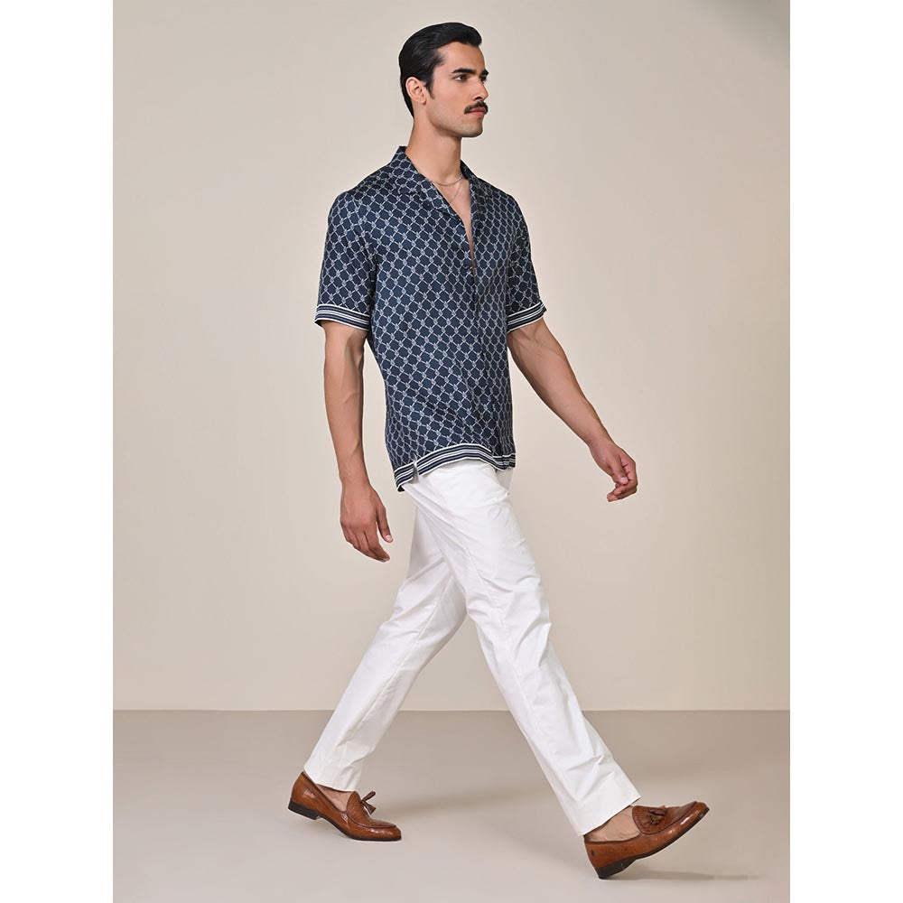 S&N by Shantnu Nikhil Mens Navy Blue Silk Printed Slim Fit Shirt