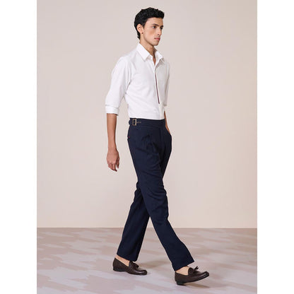 S&N by Shantnu Nikhil Men's White Rayon Blend Plain Slim Fit Shirt