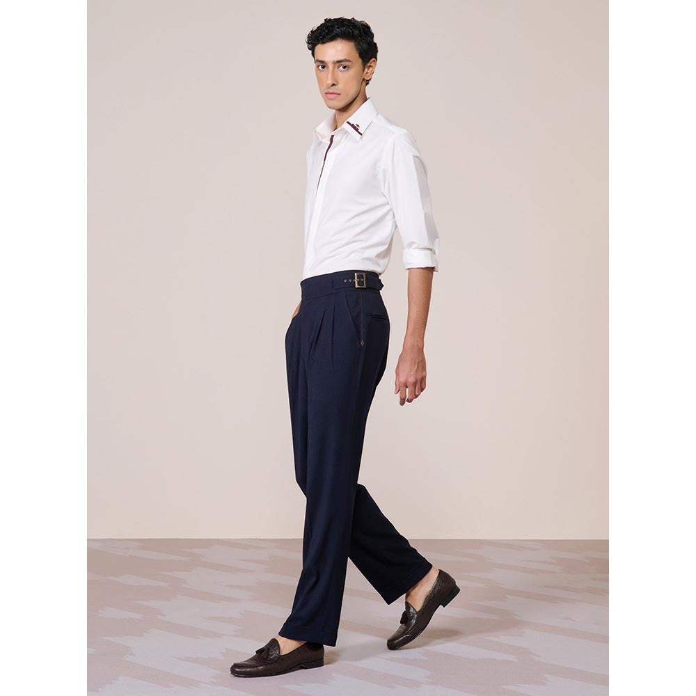 S&N by Shantnu Nikhil Men's White Rayon Blend Plain Slim Fit Shirt