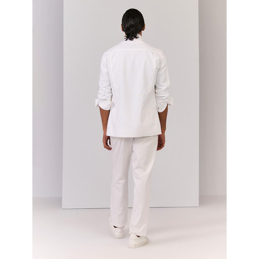 S&N by Shantnu Nikhil Men's White Linen Blend Plain Slim Fit Shirt