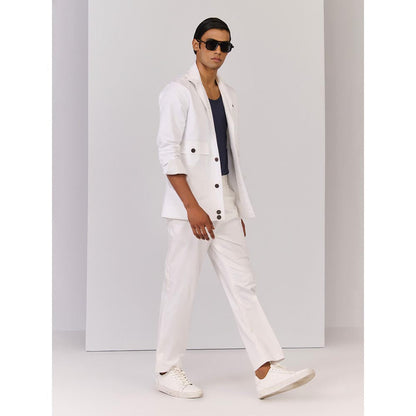 S&N by Shantnu Nikhil Men's White Linen Blend Plain Slim Fit Shirt