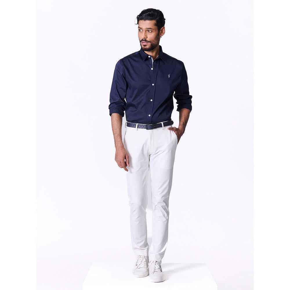 S&N by Shantnu Nikhil Men's Navy Blue Cotton Blend Plain Slim Fit Shirt