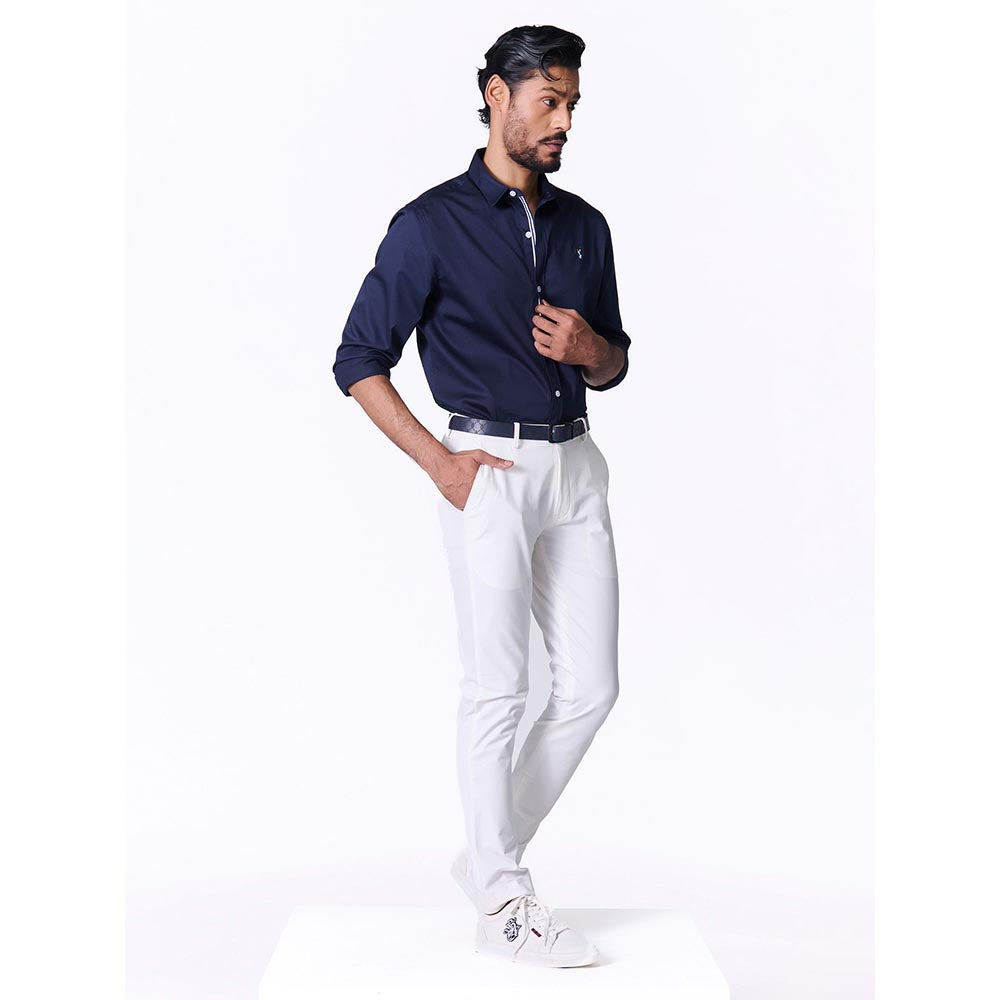 S&N by Shantnu Nikhil Men's Navy Blue Cotton Blend Plain Slim Fit Shirt