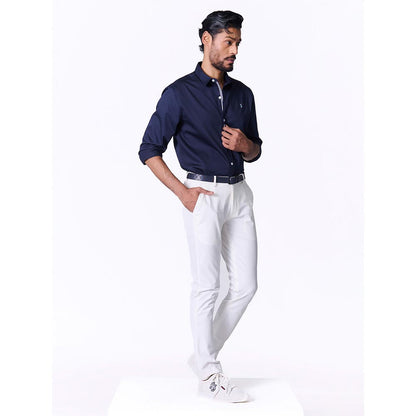 S&N by Shantnu Nikhil Men's Navy Blue Cotton Blend Plain Slim Fit Shirt