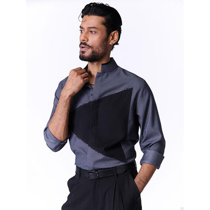 S&N by Shantnu Nikhil Men's Grey Rayon Blend Plain Slim Fit Shirt