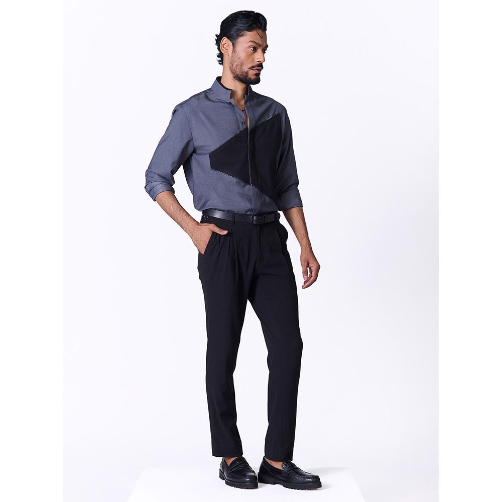 S&N by Shantnu Nikhil Men's Grey Rayon Blend Plain Slim Fit Shirt