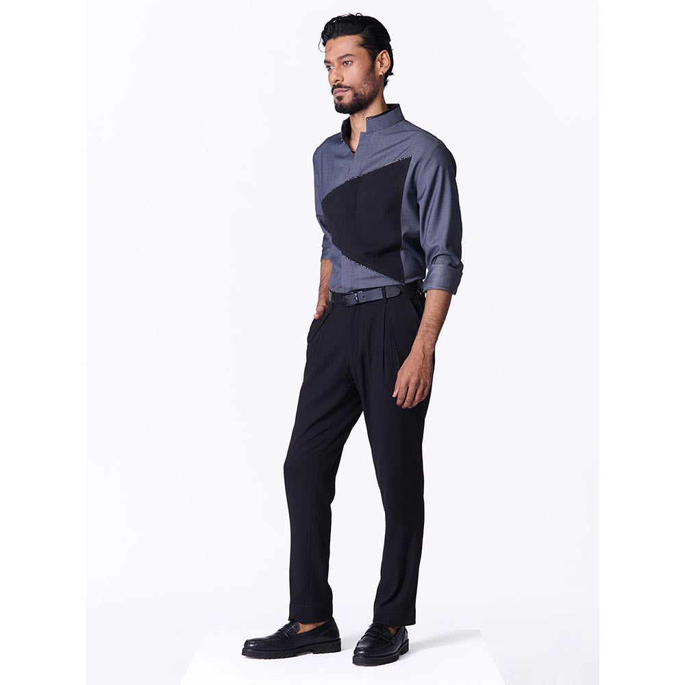 S&N by Shantnu Nikhil Men's Grey Rayon Blend Plain Slim Fit Shirt