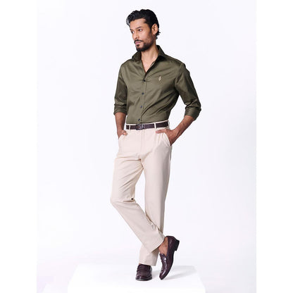 S&N by Shantnu Nikhil Men's Olive Rayon Blend Plain Slim Fit Shirt