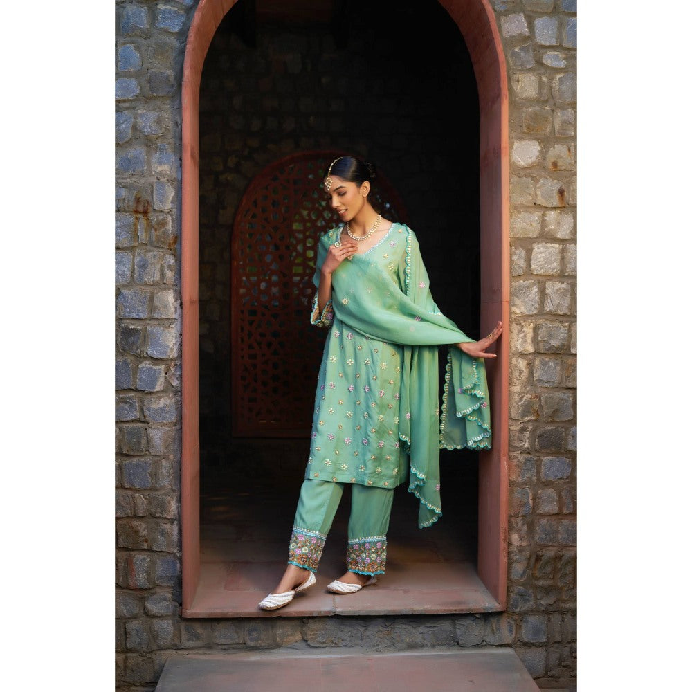 Sonia Khatri Green Flora Kurta with Pant' (Set of 3)
