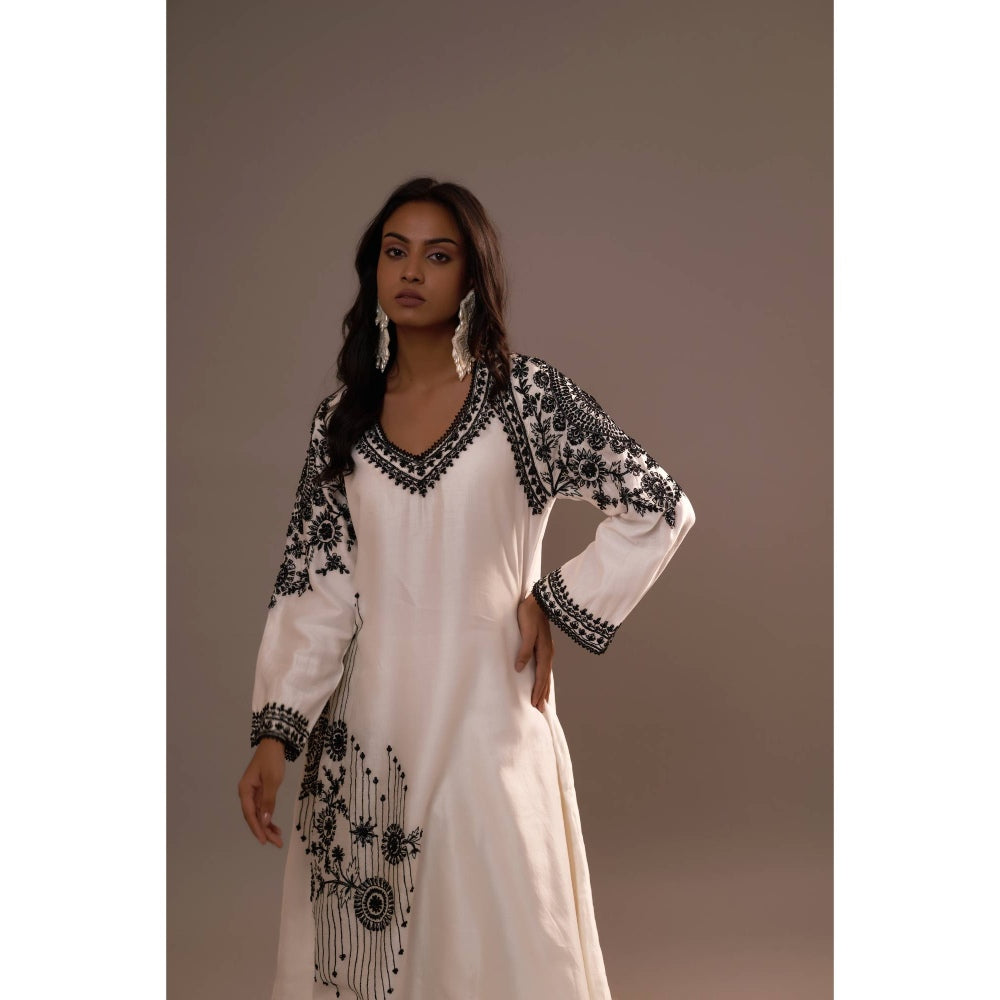 Sonia Khatri White Pankhudi Long Kurta with Palazzo (Set of 2)