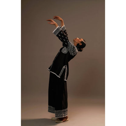 Sonia Khatri Black Majestic Silhouette Surti with Palazzo (Set of 2)