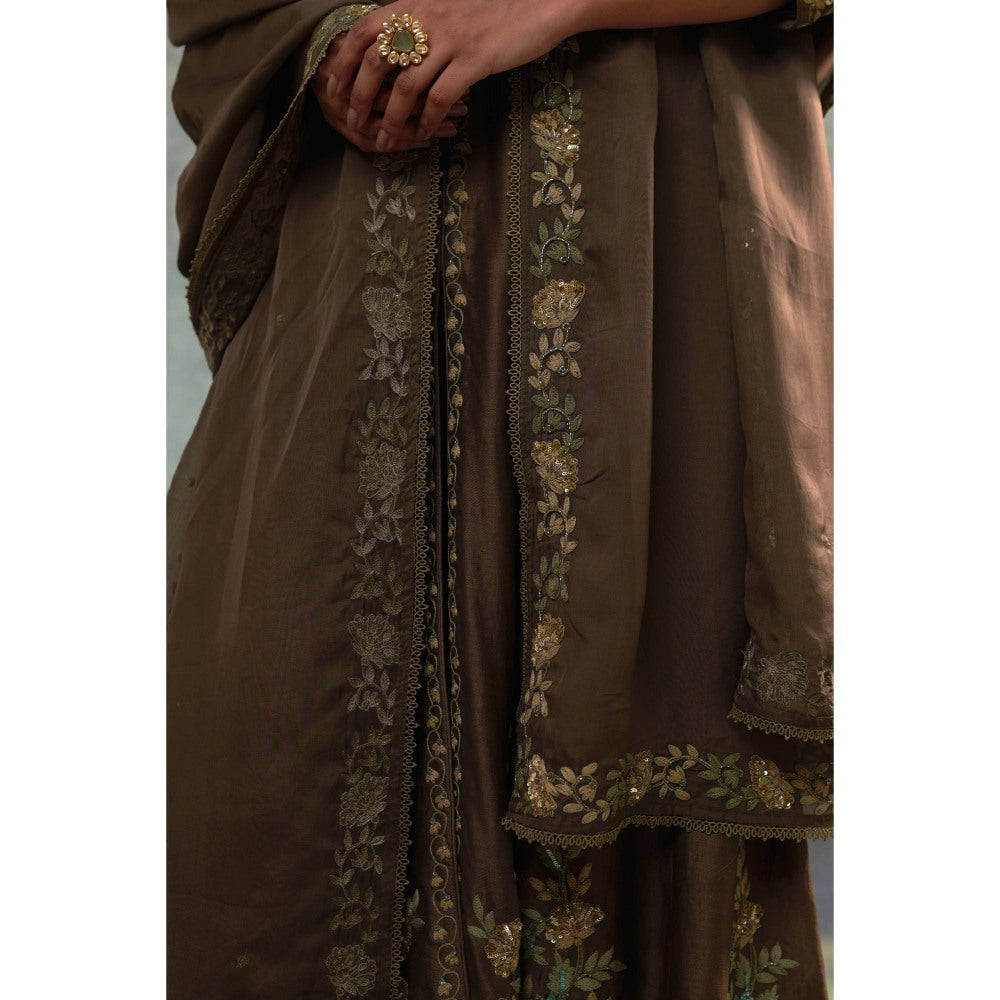 Sonia Khatri Judge Grey Kurta with Pant and Dupatta (Set of 3)