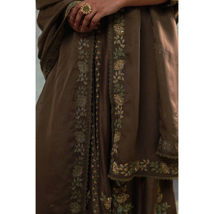 Sonia Khatri Judge Grey Kurta with Pant and Dupatta (Set of 3)