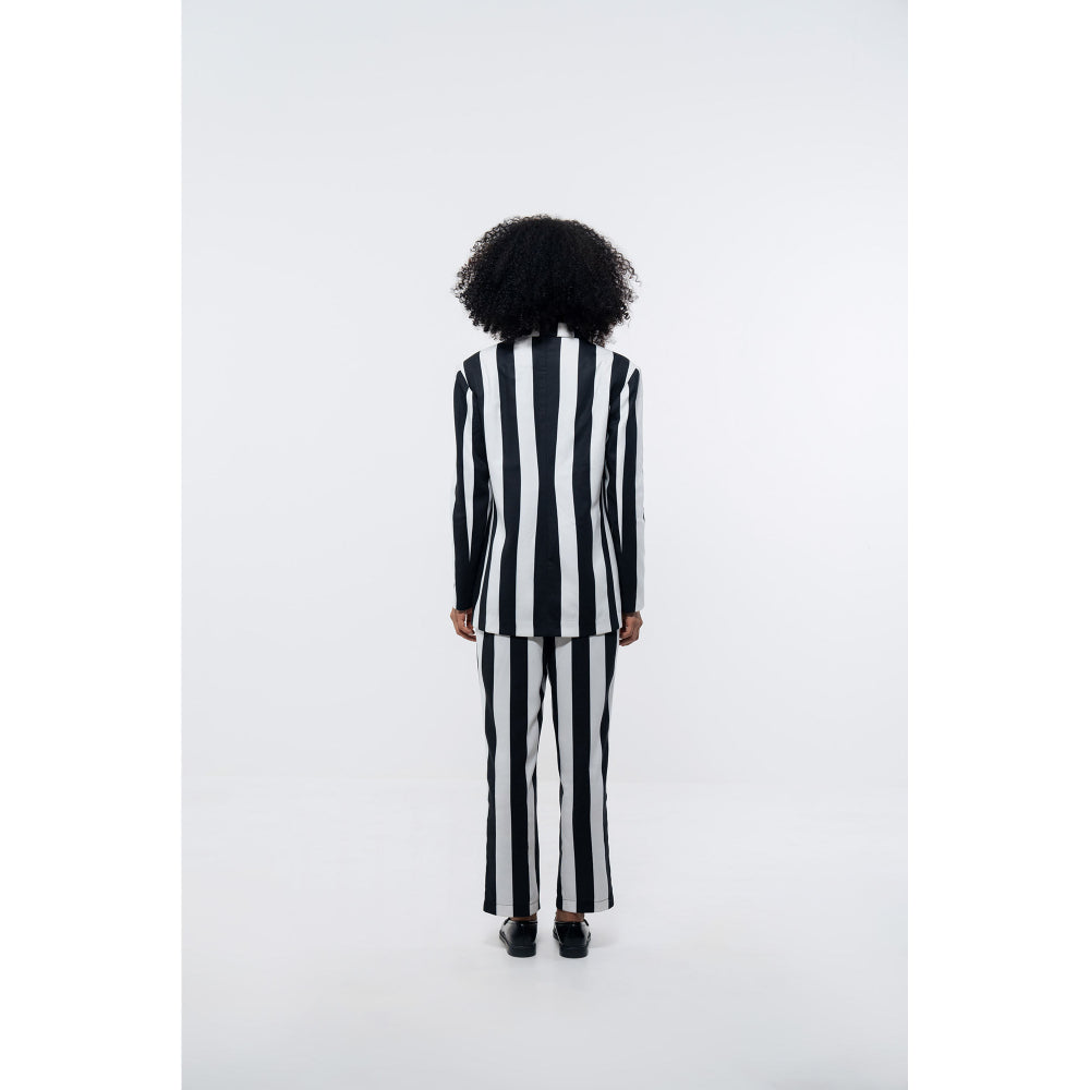 SOTBELLA White and Black Stripe Blazer with Pants (Set of 2)