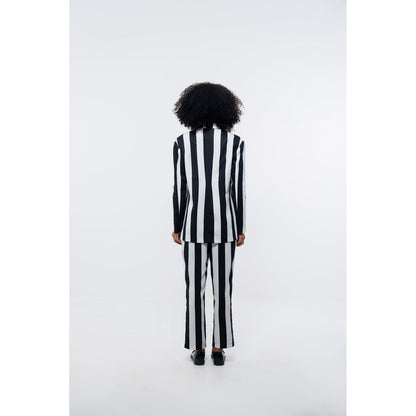SOTBELLA White and Black Stripe Single Breasted Blazer
