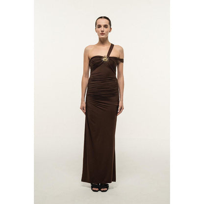 SOTBELLA BROWN ONE-SHOULDER DRAPED MAXI DRESS WITH GOLD STAR DETAIL