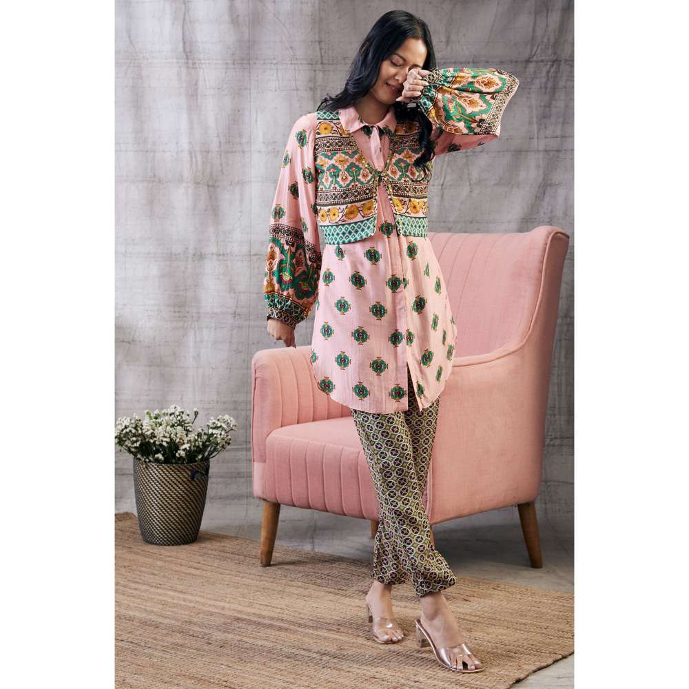 Soup by Sougat Paul Taahira Printed Co-Ord Jacket (Set of 3)