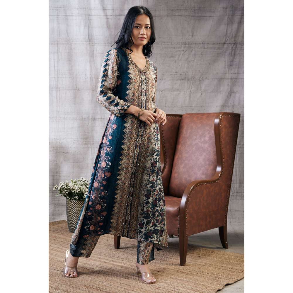 Soup by Sougat Paul Dilara Blue Embroidered Kurta (Set of 2)