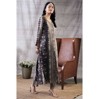 Soup by Sougat Paul Dilara Embroidered Kurta (Set of 2)