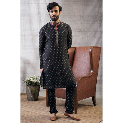 Soup by Sougat Paul Zahra Printed Kurta (Set of 2)