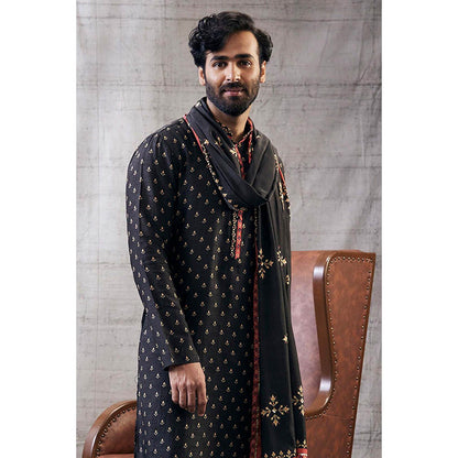 Soup by Sougat Paul Zahra Printed Kurta with Shawl (Set of 3)