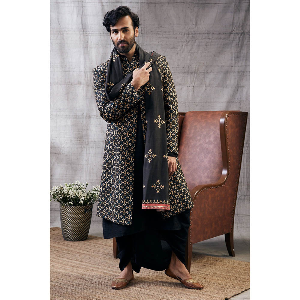 Soup by Sougat Paul Zahra Printed Longline Jacket with Dhoti (Set of 4)