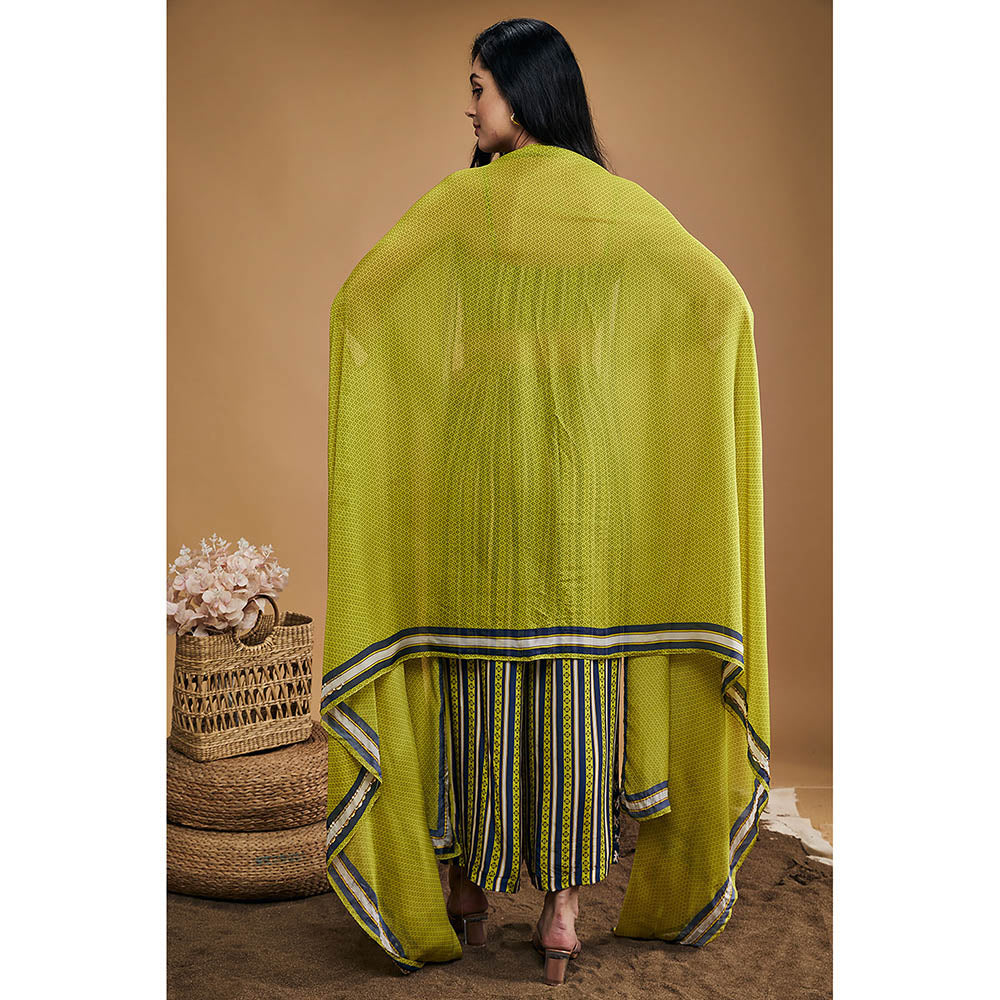 Soup by Sougat Paul Orchid Bloom Printed Co-ord with Cape (Set of 3)