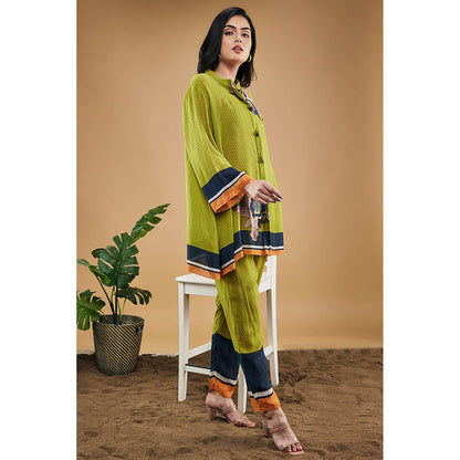 Soup by Sougat Paul Green Orchid Bloom Printed Co-ord (Set of 2)