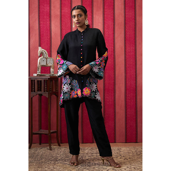 Soup by Sougat Paul Zinnia Black Floral Kurta with Pant (Set of 2)