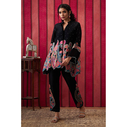 Soup by Sougat Paul Qala Black Paisley Kurta with Pant (Set of 2)