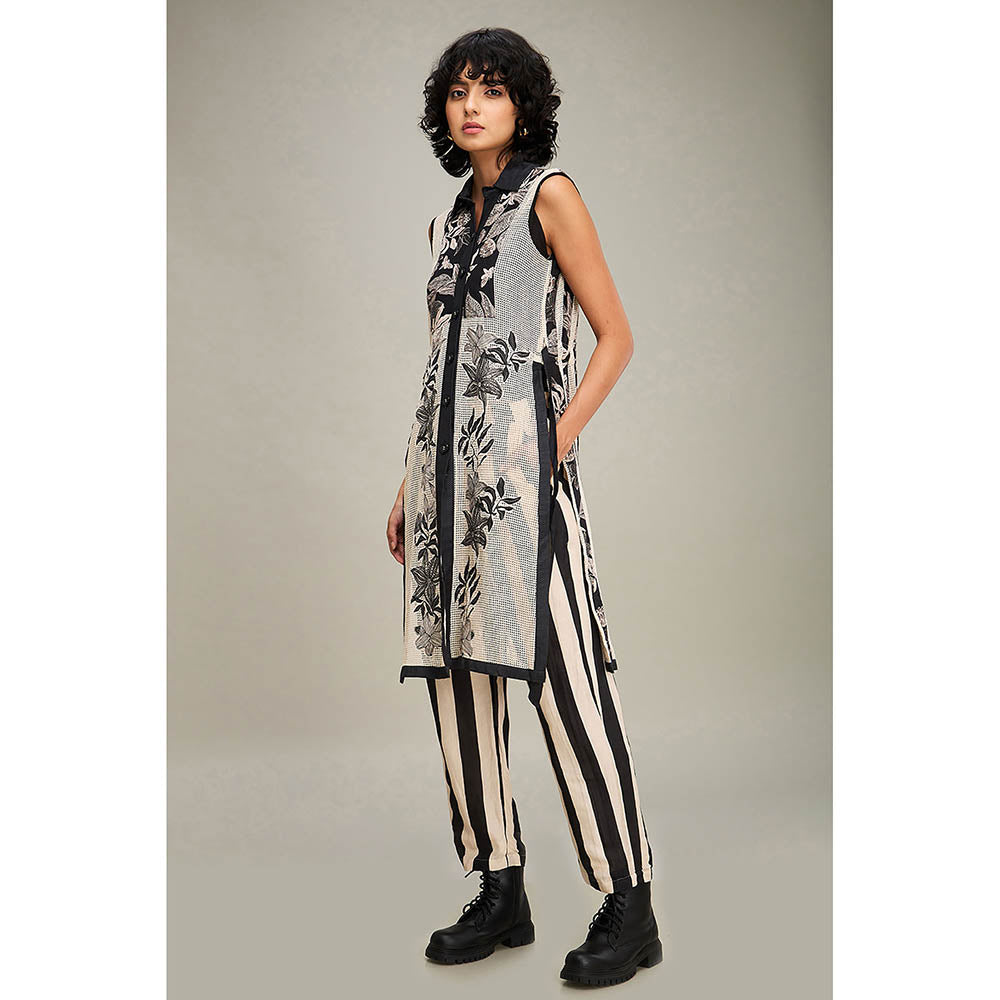 Soup by Sougat Paul Ahyana Applique Kurta and Pant (Set of 2)