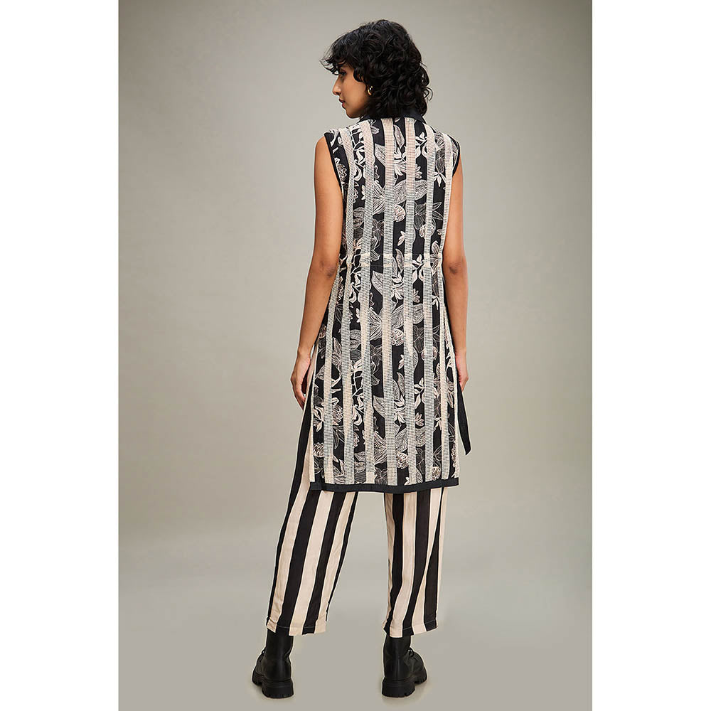 Soup by Sougat Paul Ahyana Applique Kurta and Pant (Set of 2)